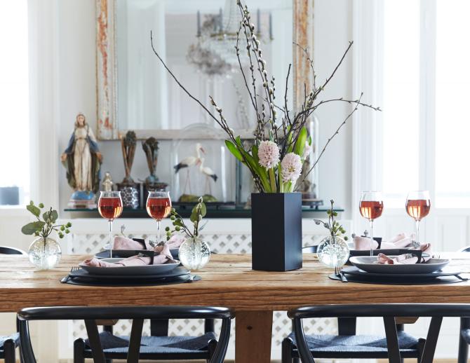 Sej Design blomster vase på spisebordet