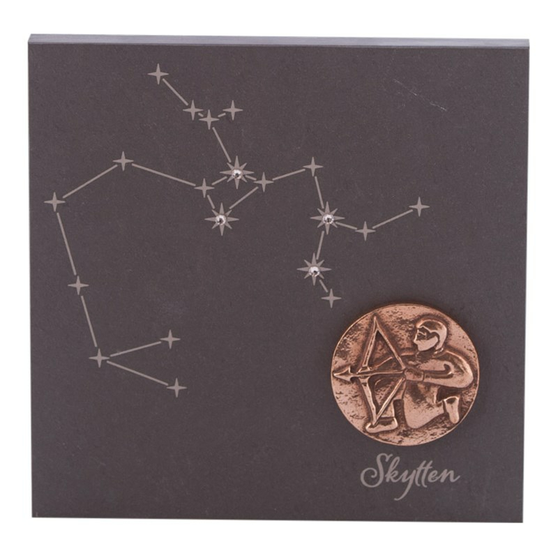 Billede af Stjernetegn 14,5 x 14,5 cm billede 399,- kr. Skifer, bronze, swarovski krystaller. Alletiders gaveide. - stjernetegn Skytte 23.11-21.12