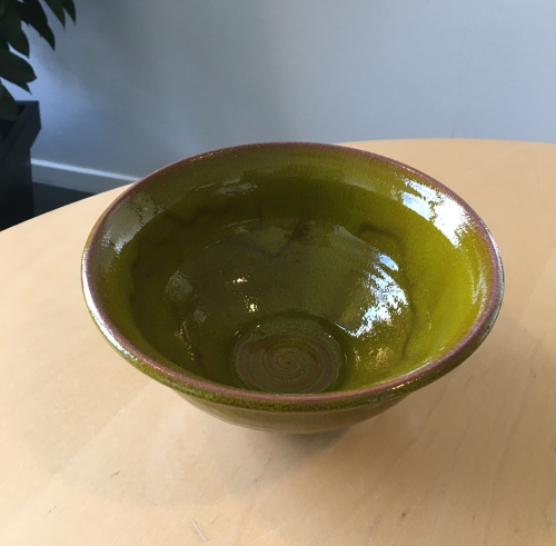 Billede af Håndlavet keramik - Grøn - keramik Skål mellem Ø17cm/8 cm høj