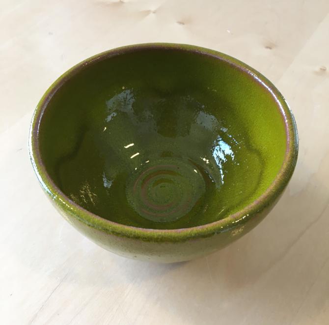 Lille håndlavet keramik skål grøn
