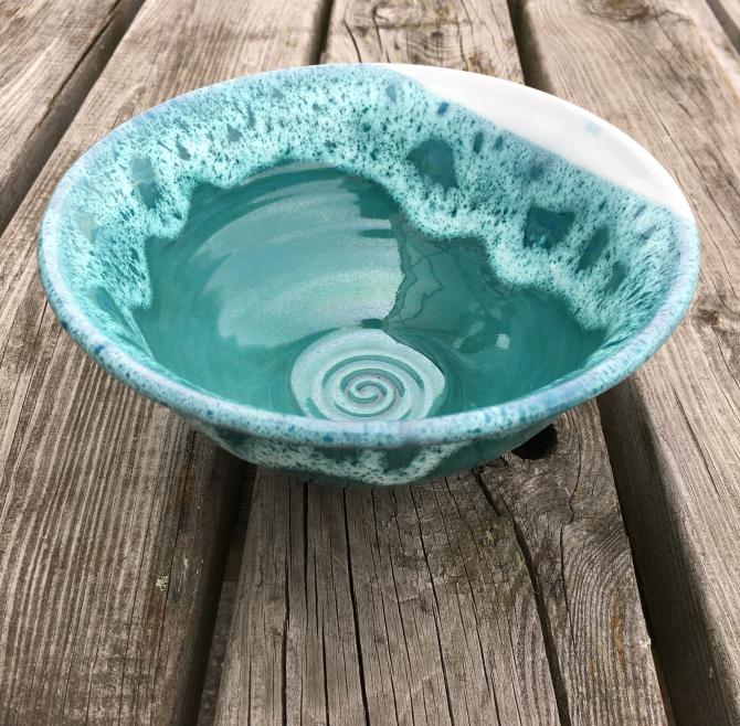 Håndlavet keramik skål sart pastel grøn