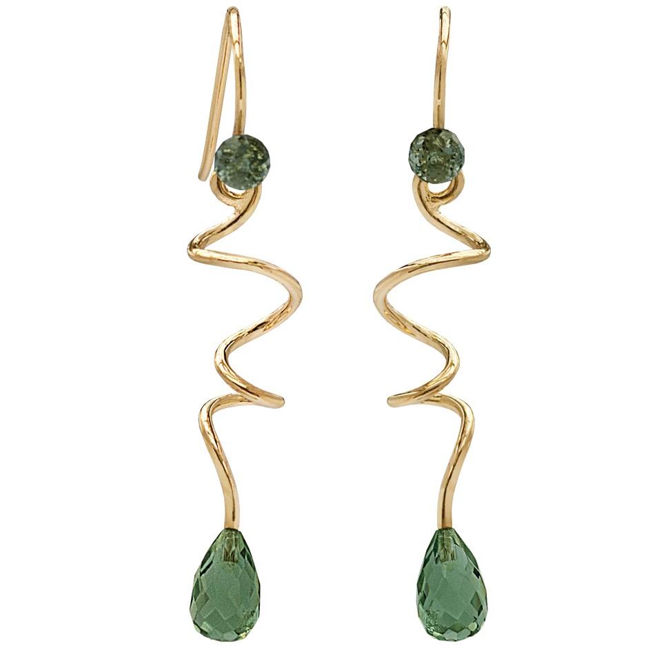 Forgyldte øreringe med grøn kvarts sten. Rabinovich design smykker. Hurtig levering.