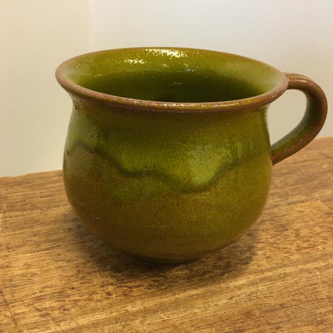 Håndlavet grøn keramik kop stor