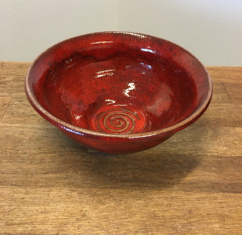 Billede af Håndlavet keramik skåle, 15 farver. Unika keramik skål Ø17 cm. Hurtig levering. - farve Rød
