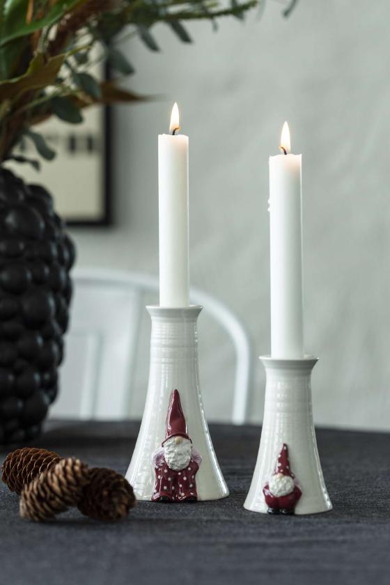 Julestemning med 2 lysetager med Max og Elmer